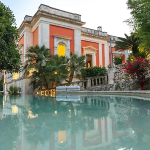 dimora-storica-muratore.lecce-hotels.com/
