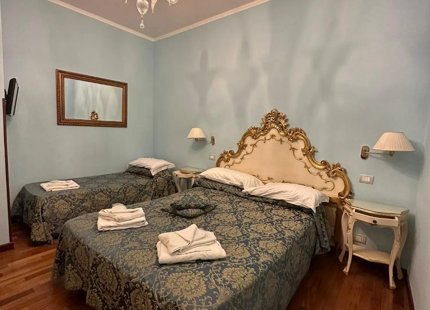 Alloggi Santa Sofia Venice Italy